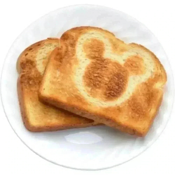 New Disney Mickey Mouse 2 Slice Toaster - Picture 3 of 6